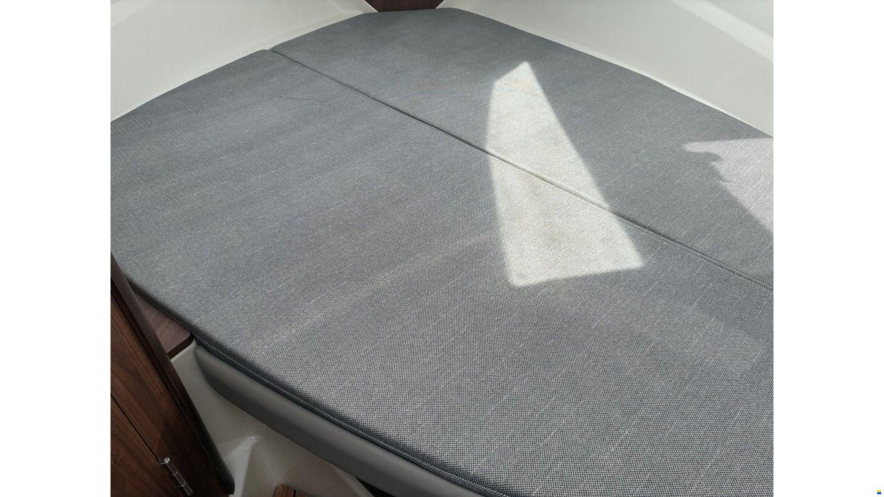 Uttern D77