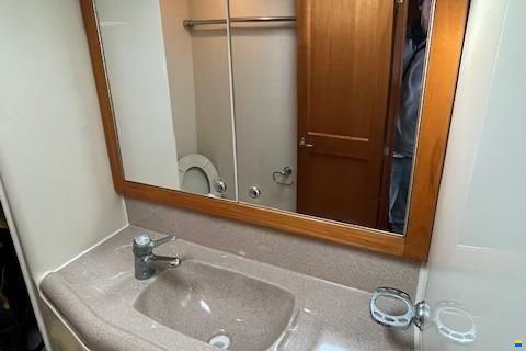 Riviera 43 Open Flybridge Platinum