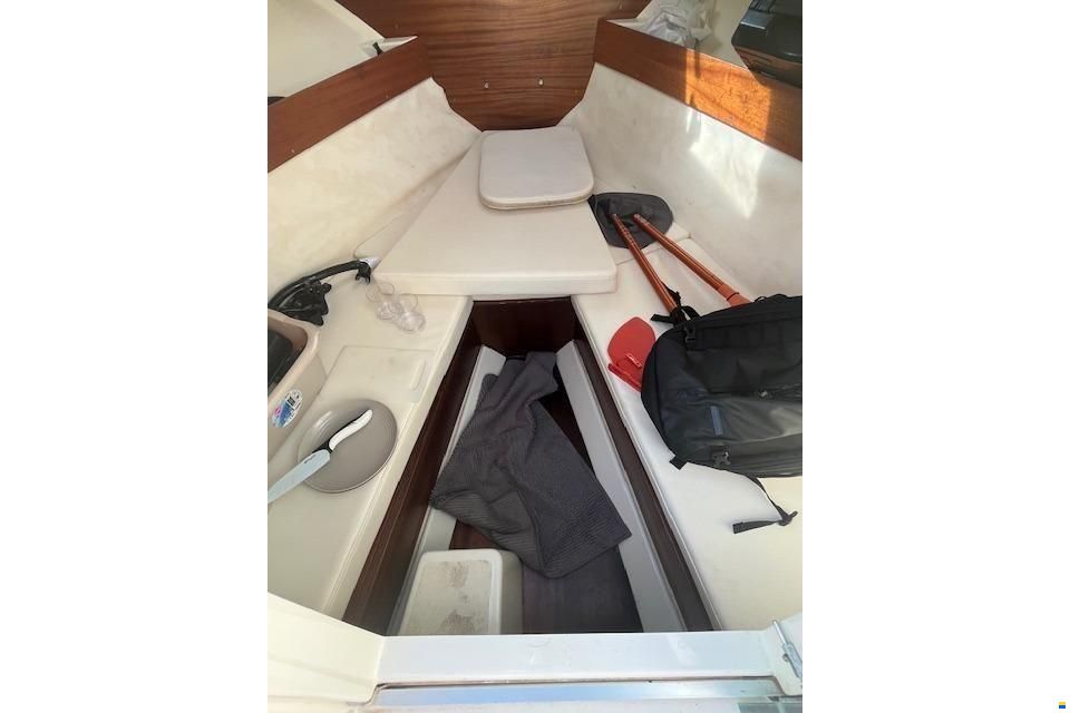 Jeanneau Runabout 755