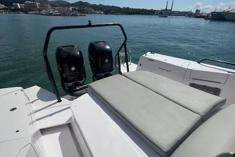 Axopar 37 Sun-Top