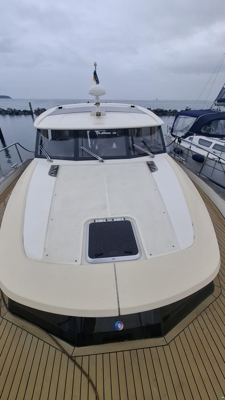 Greenline 40