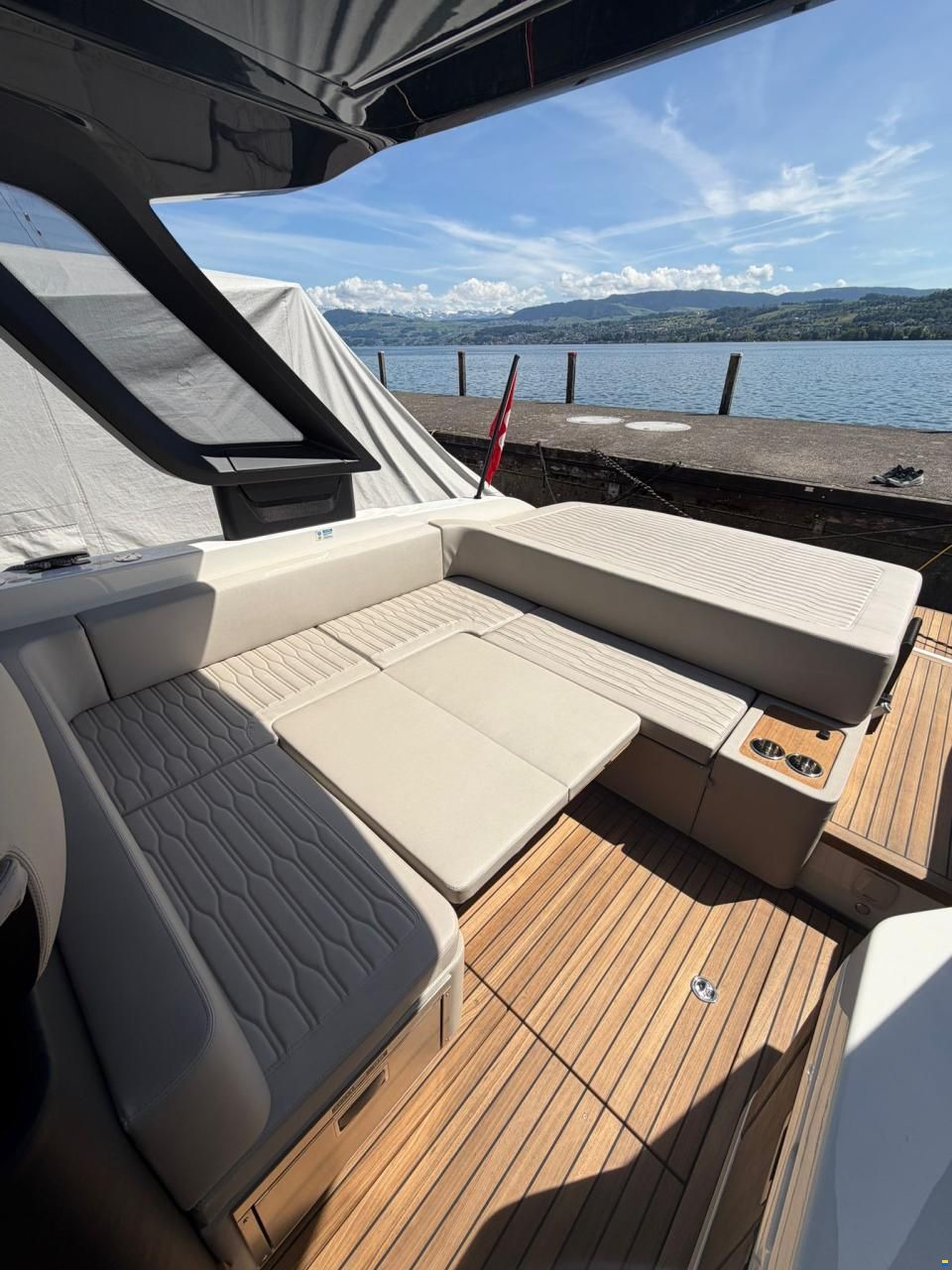 Cranchi A32 Luxury Tender