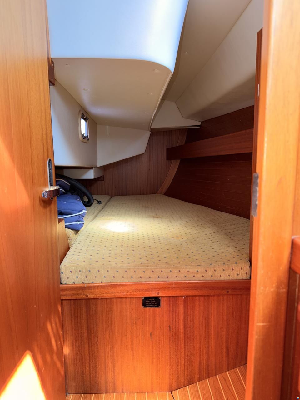 Arcona 38