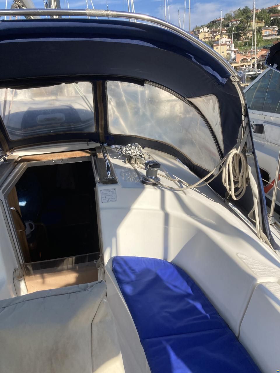 Bavaria 32