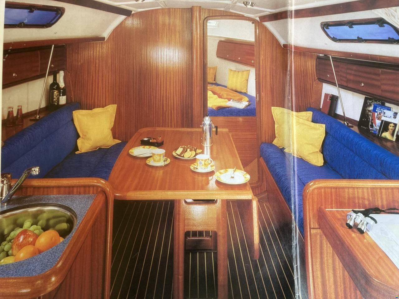 Bavaria 32