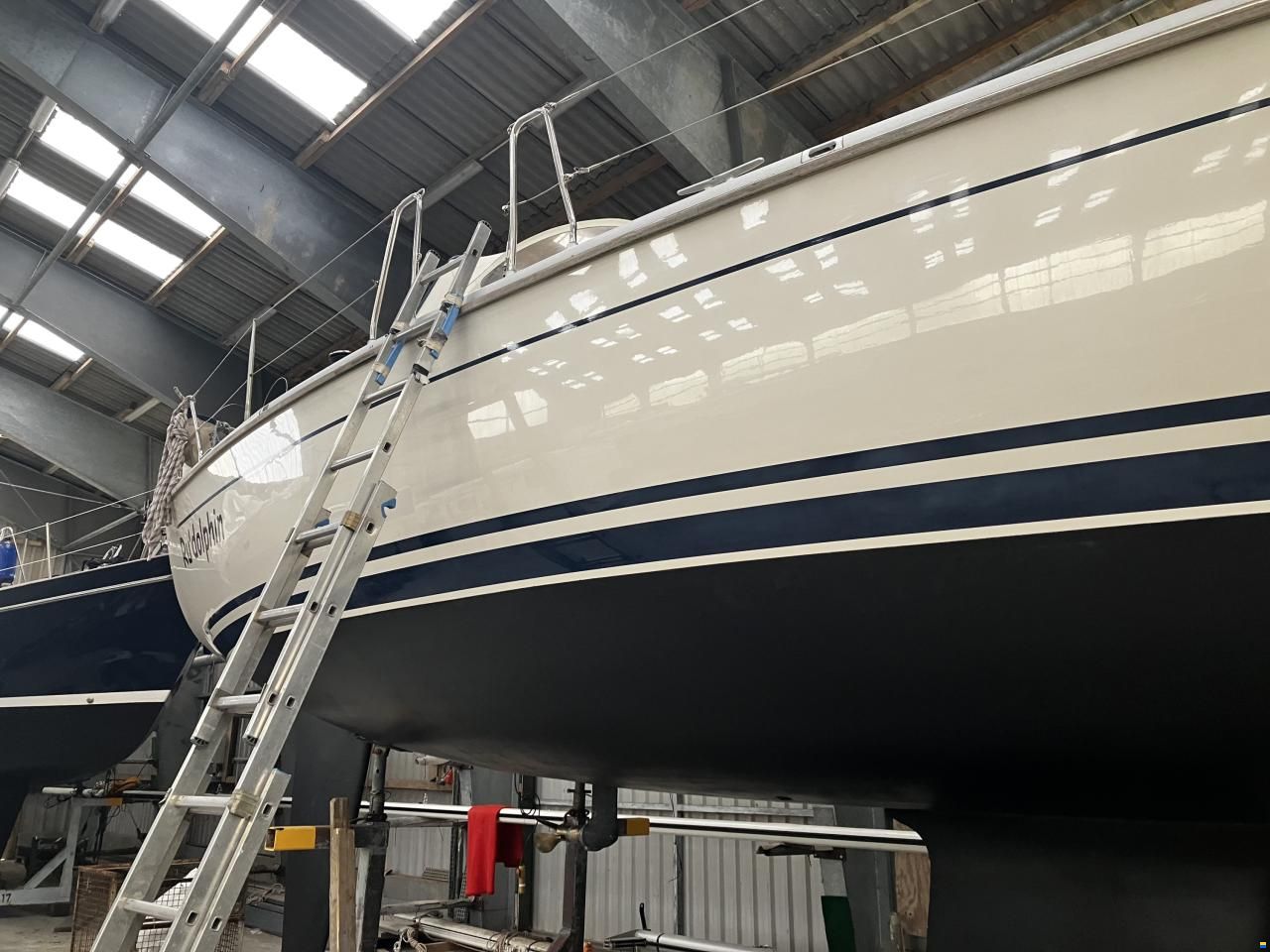 Hanse 371