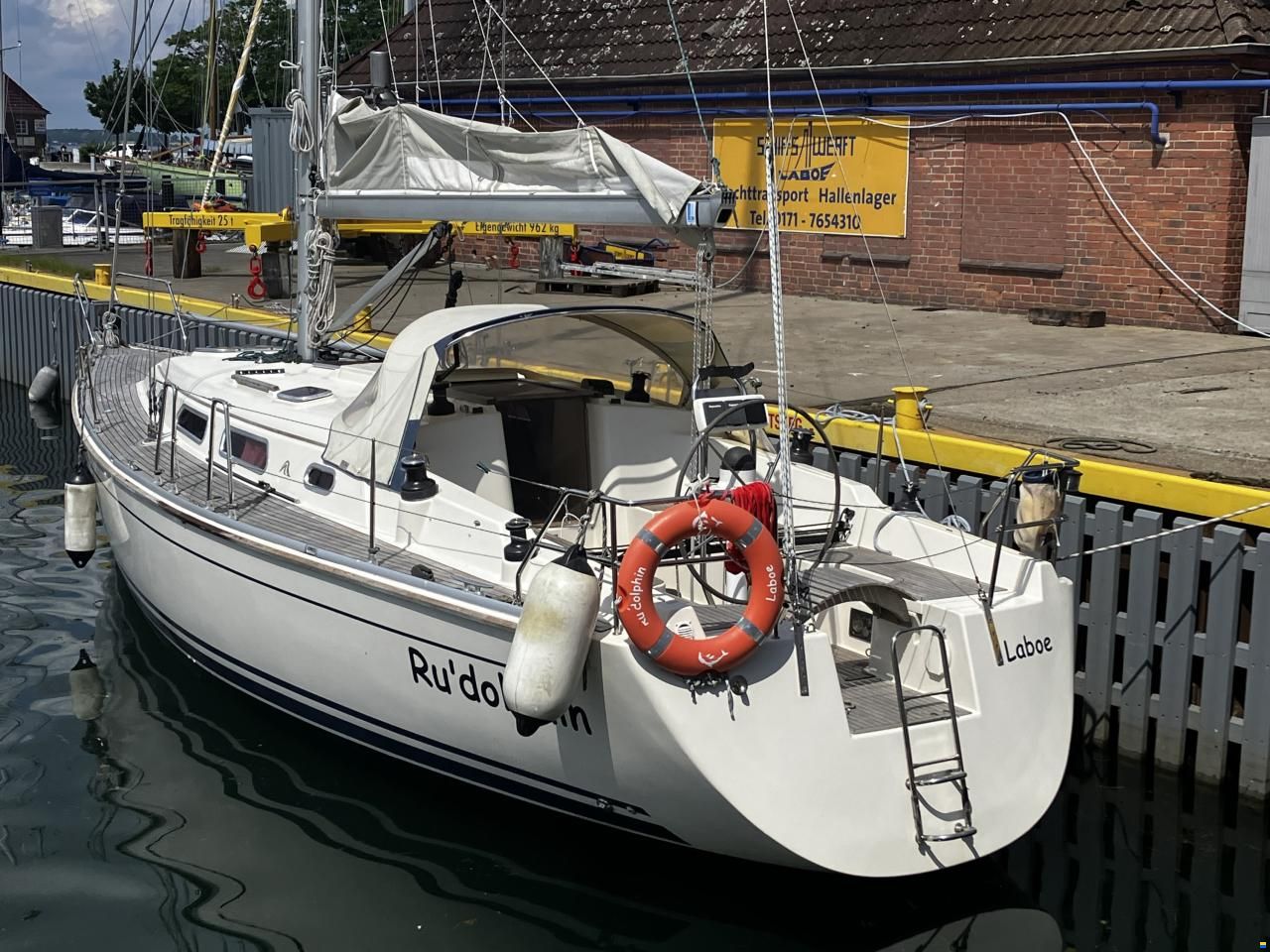 Hanse 371