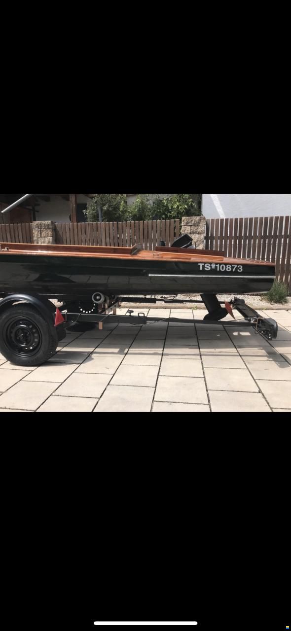 Eigenbau Elektro Holzboot