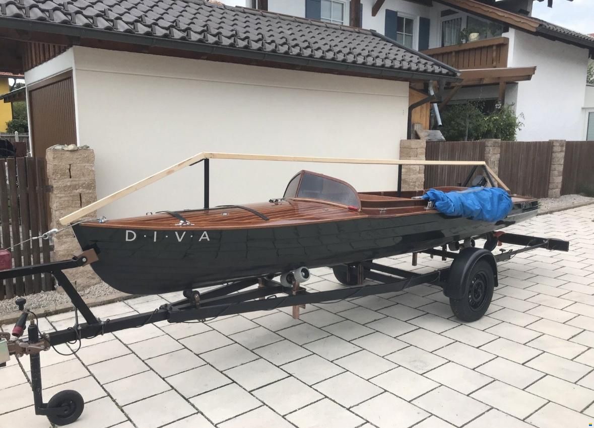 Eigenbau Elektro Holzboot
