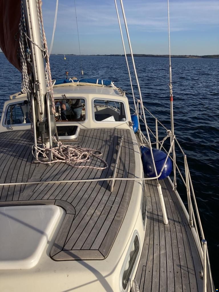 LM Boats 27
