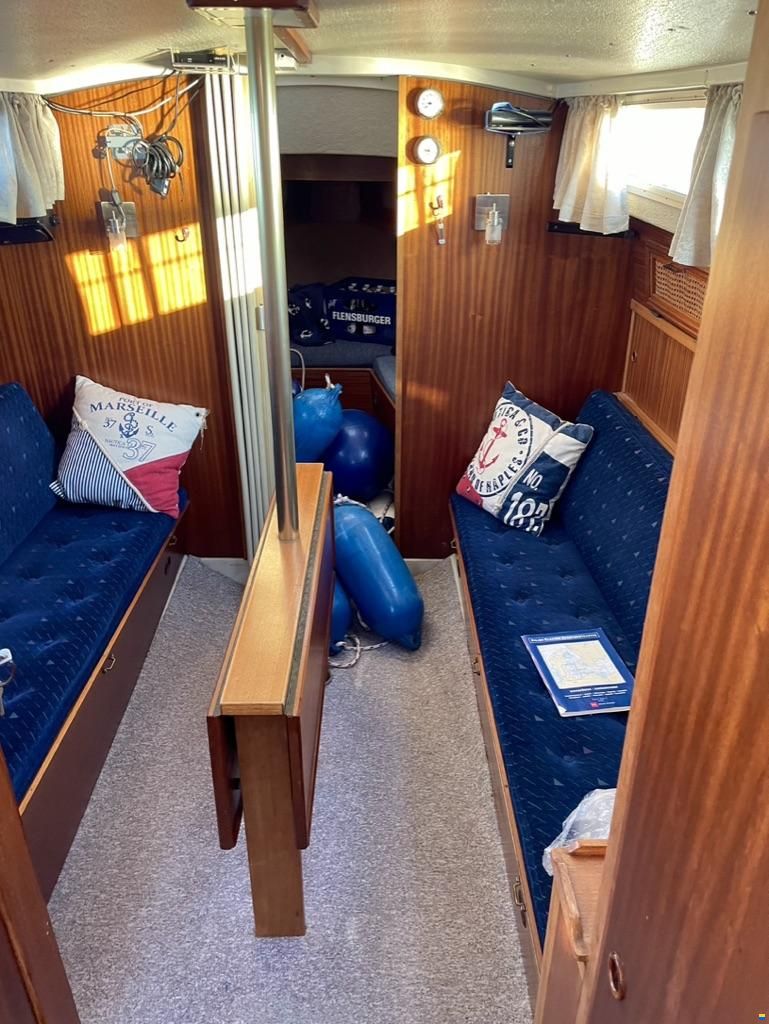 LM Boats 27