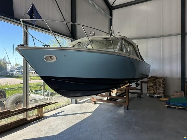 Bertram 26 HT