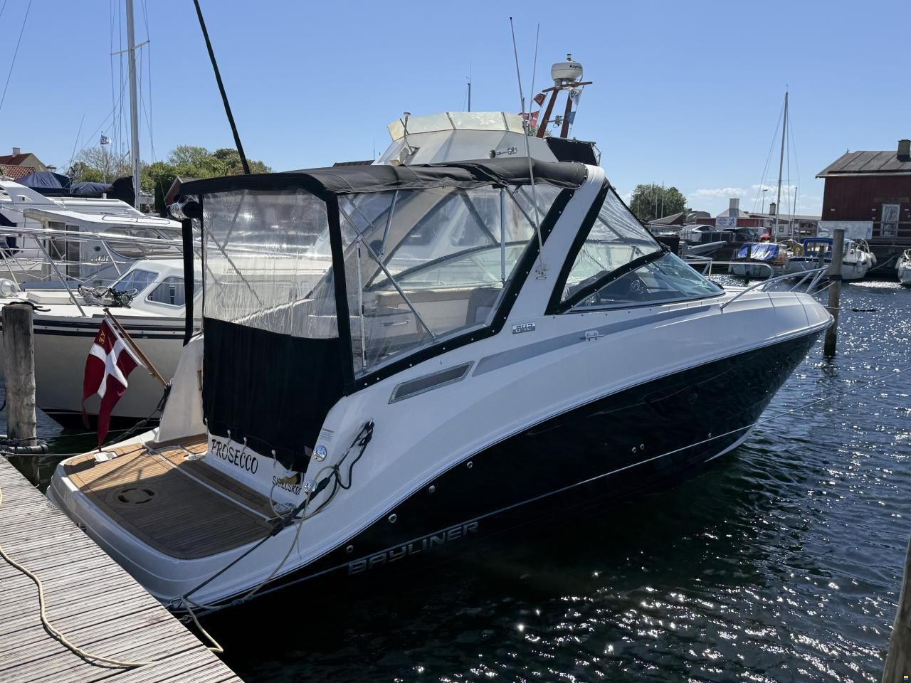 Bayliner 842 Cuddy