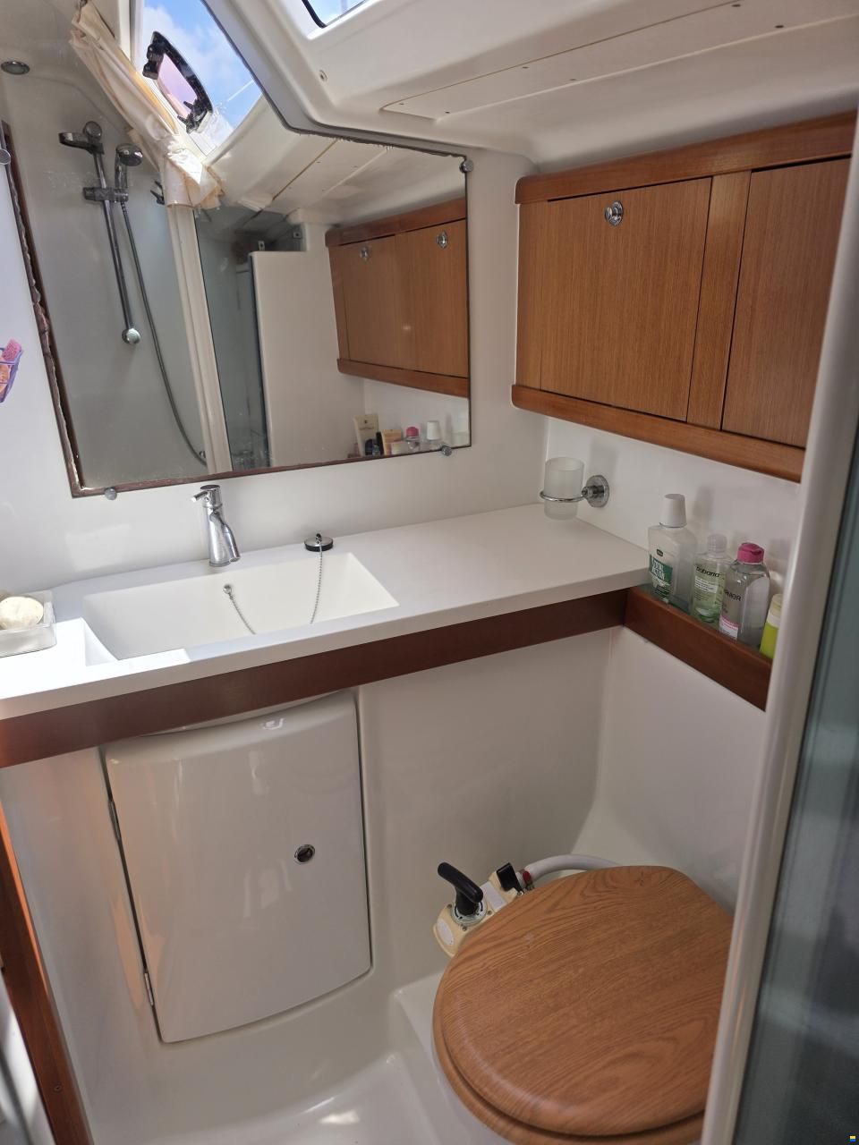 Beneteau Oceanis 46