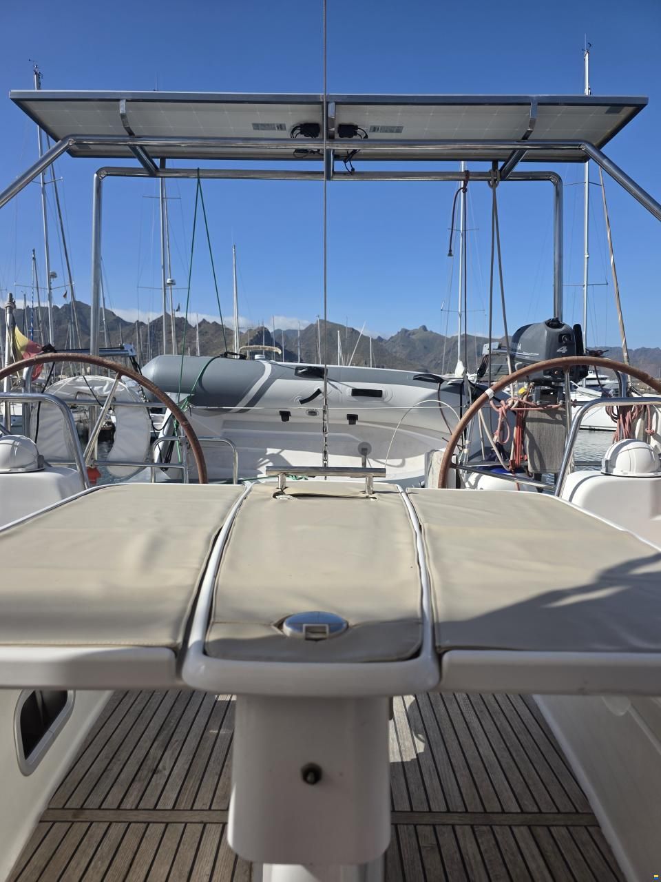 Beneteau Oceanis 46