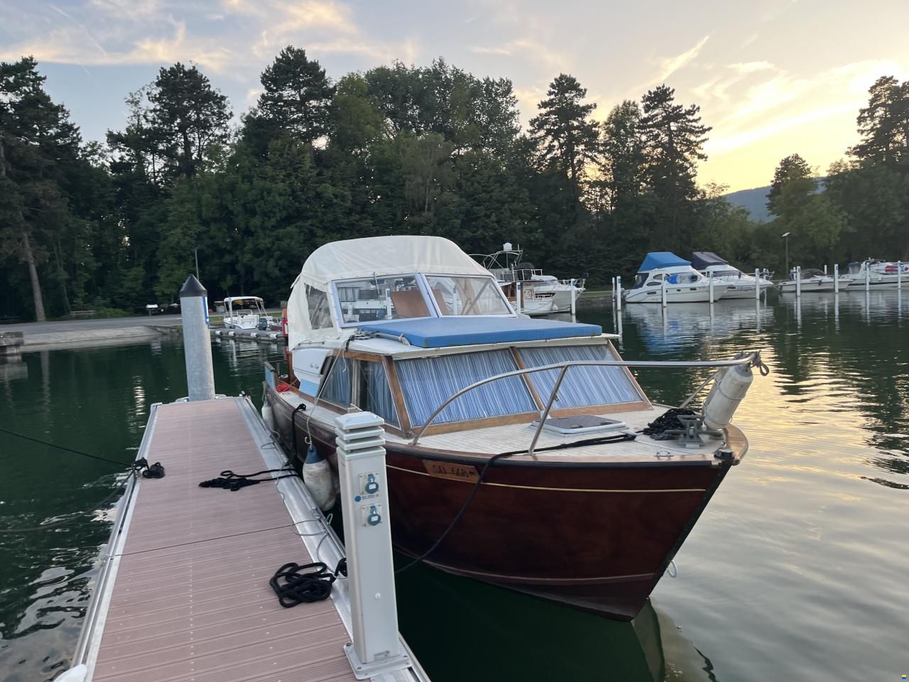 Chris Craft Cavalier 26