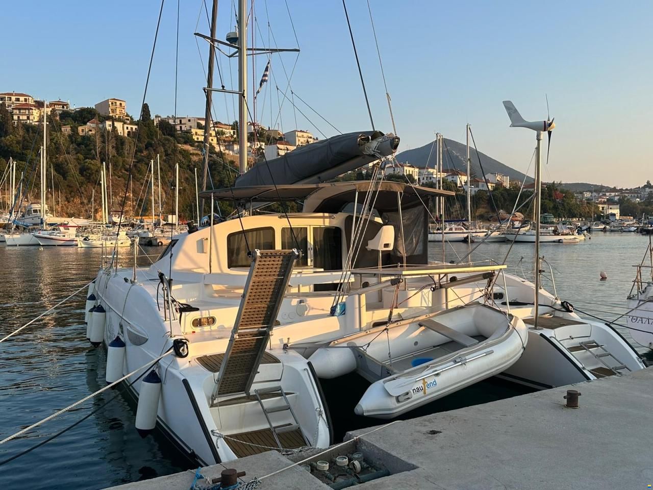 Fountaine Pajot Lavezzi 40