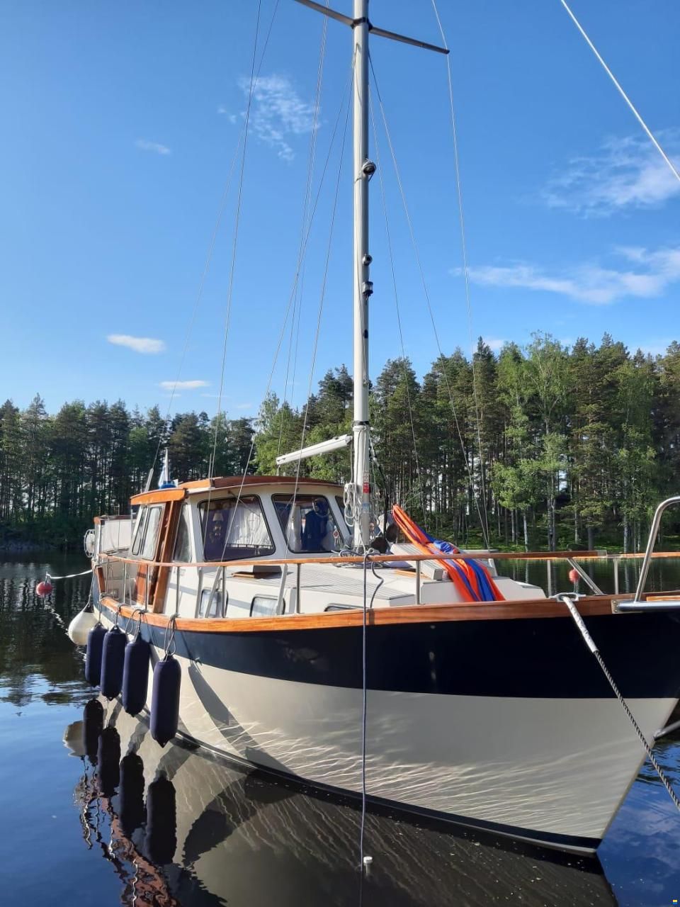 Nauticat 33