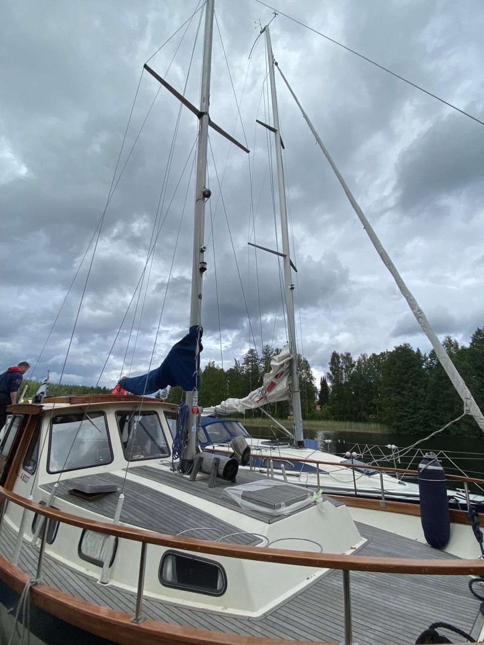Nauticat 33