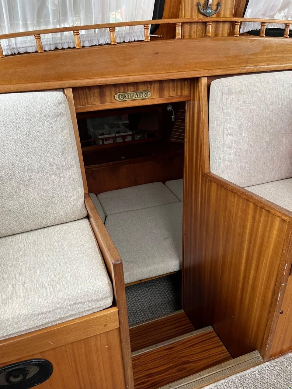 Nauticat 33