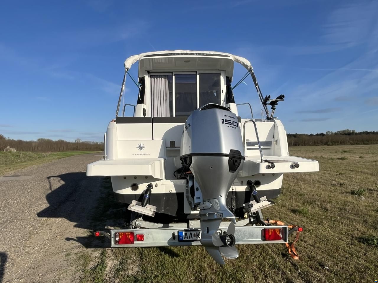 Jeanneau Merry Fisher 695