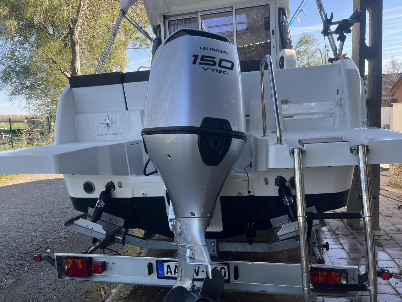Jeanneau Merry Fisher 695