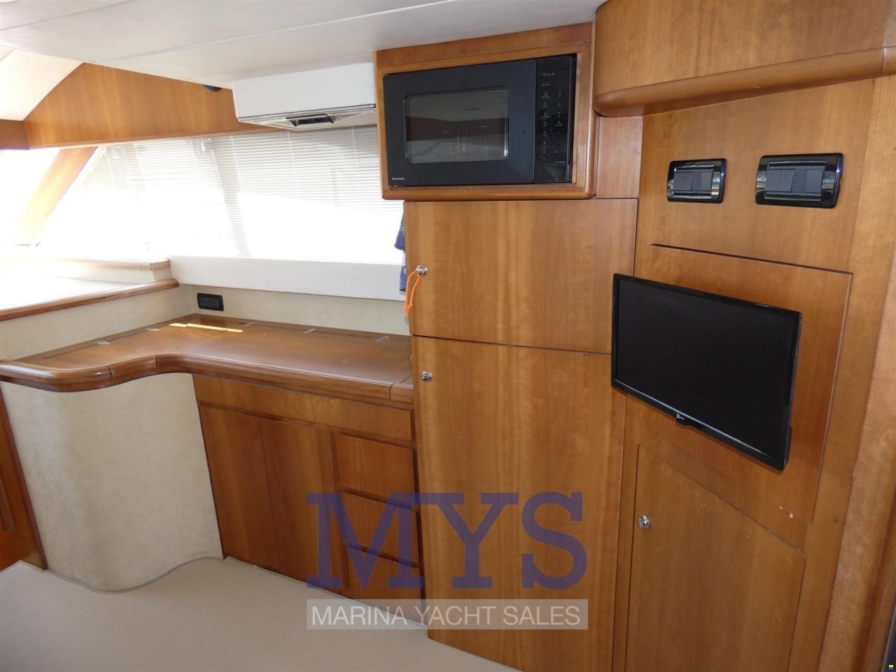 Cayman 42 FLY
