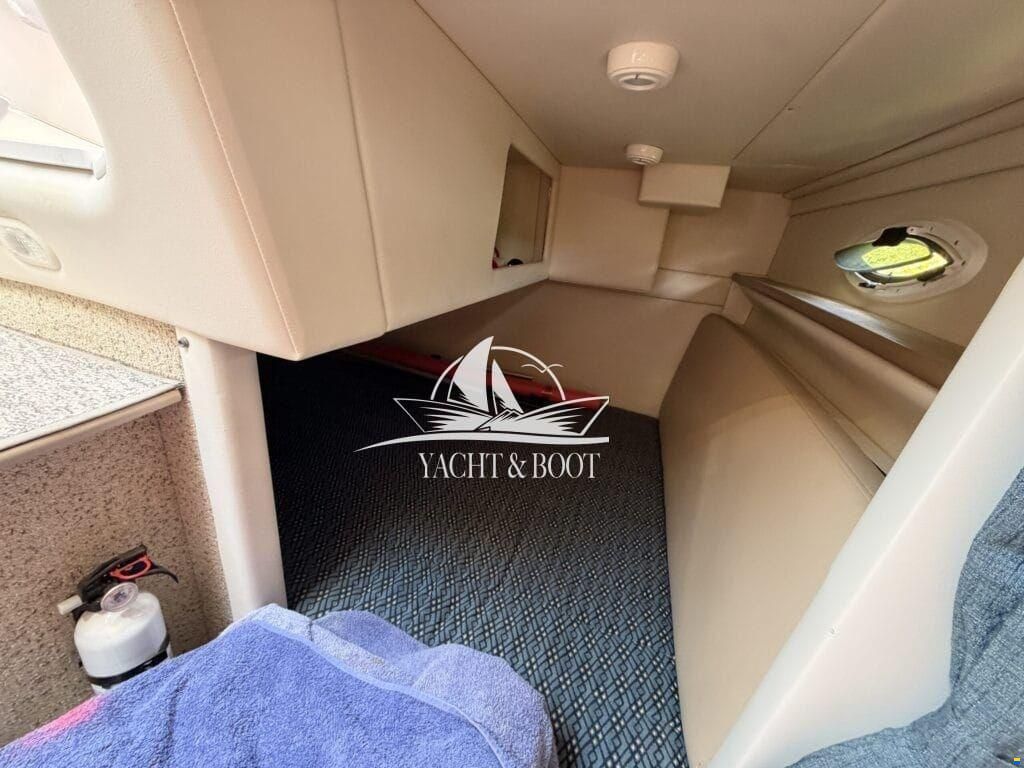 Bayliner 265