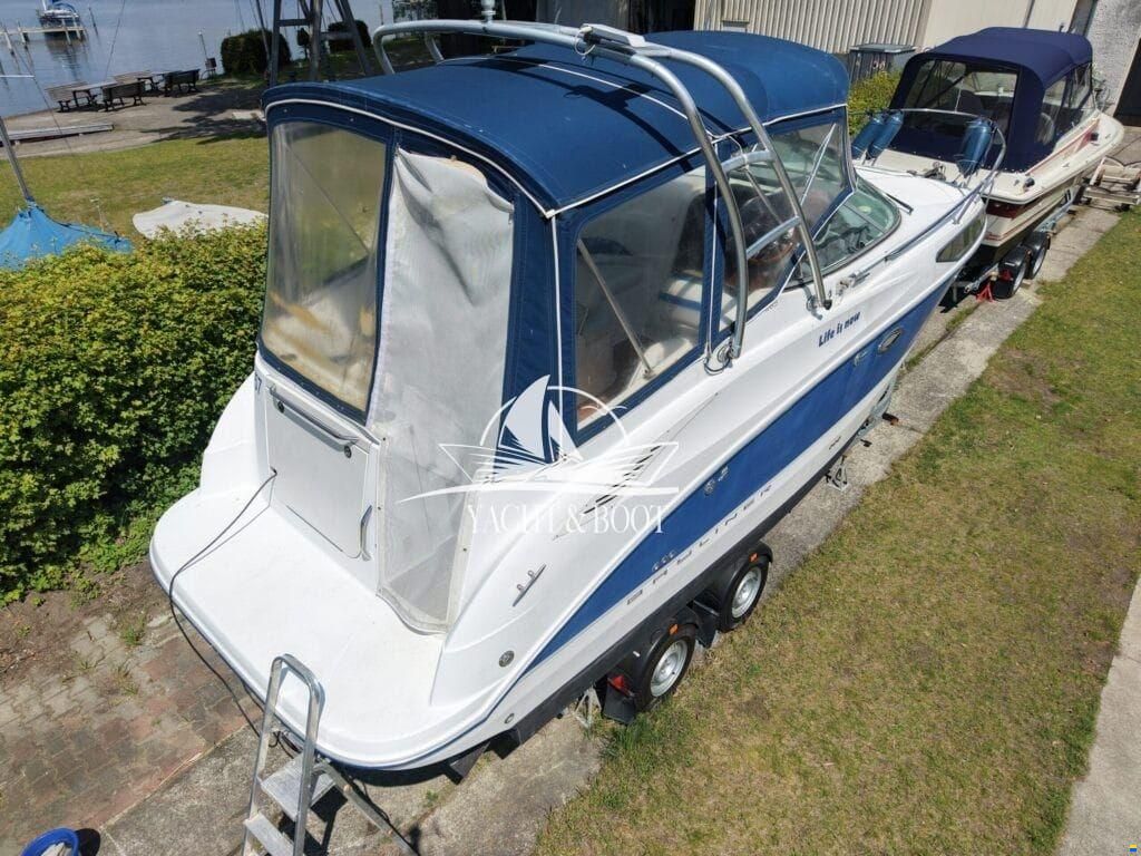 Bayliner 265