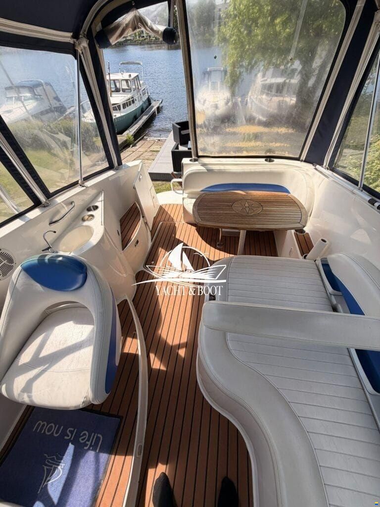 Bayliner 265