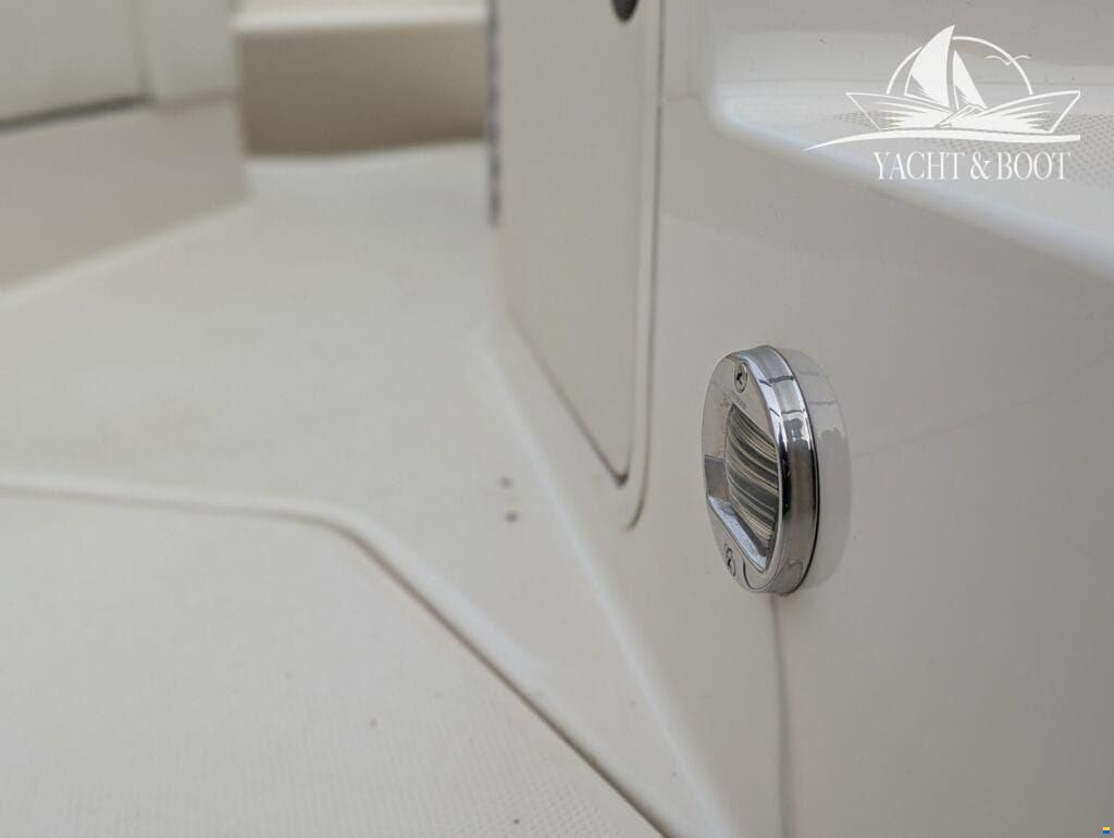Sea Ray 240 DA Sundancer
