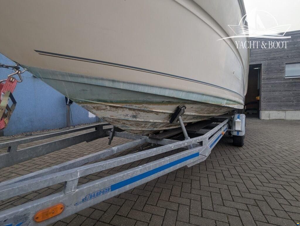 Sea Ray 240 DA Sundancer