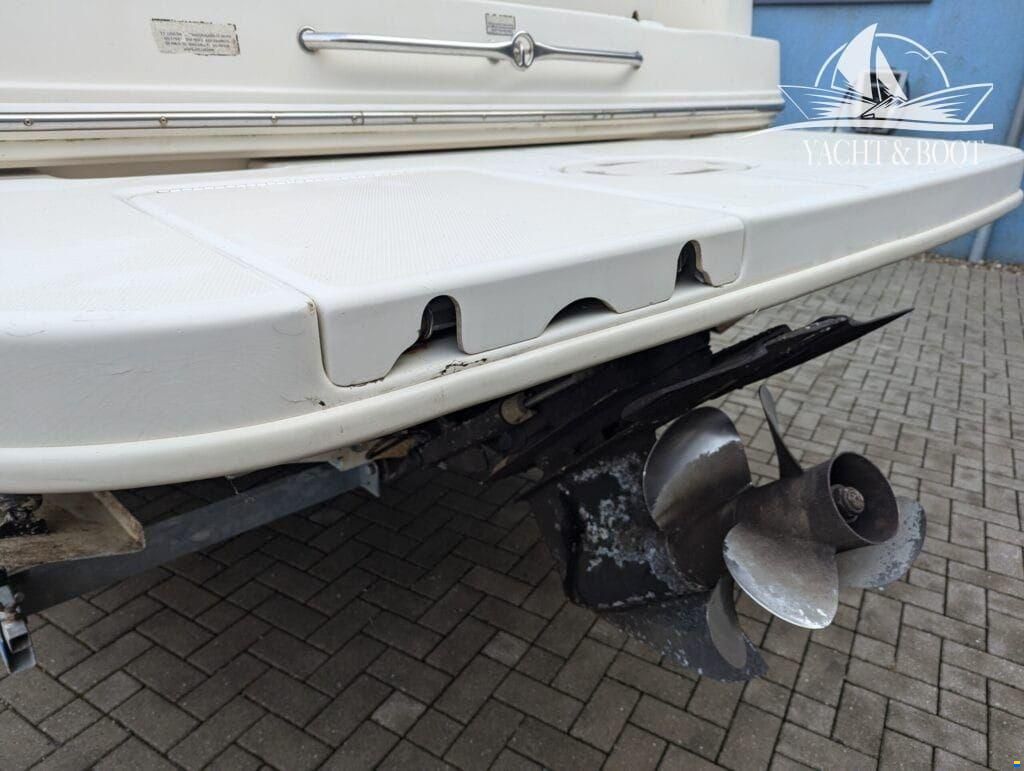 Sea Ray 240 DA Sundancer