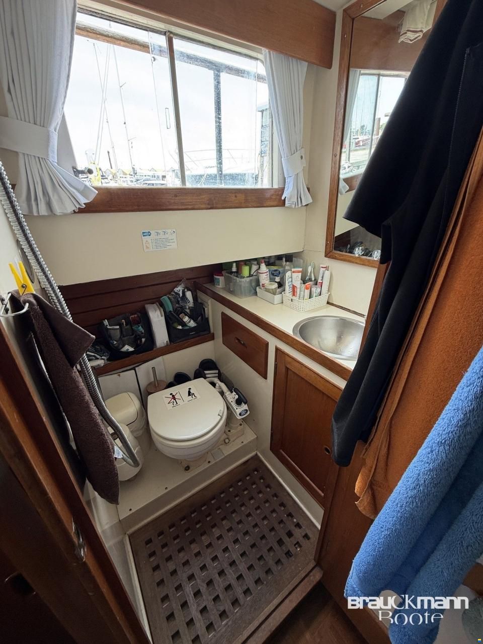 Island Gypsy Trawler 36 Classic