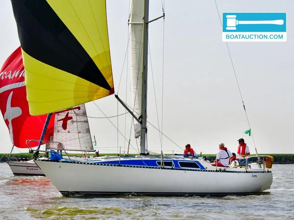 Colvic UFO 34