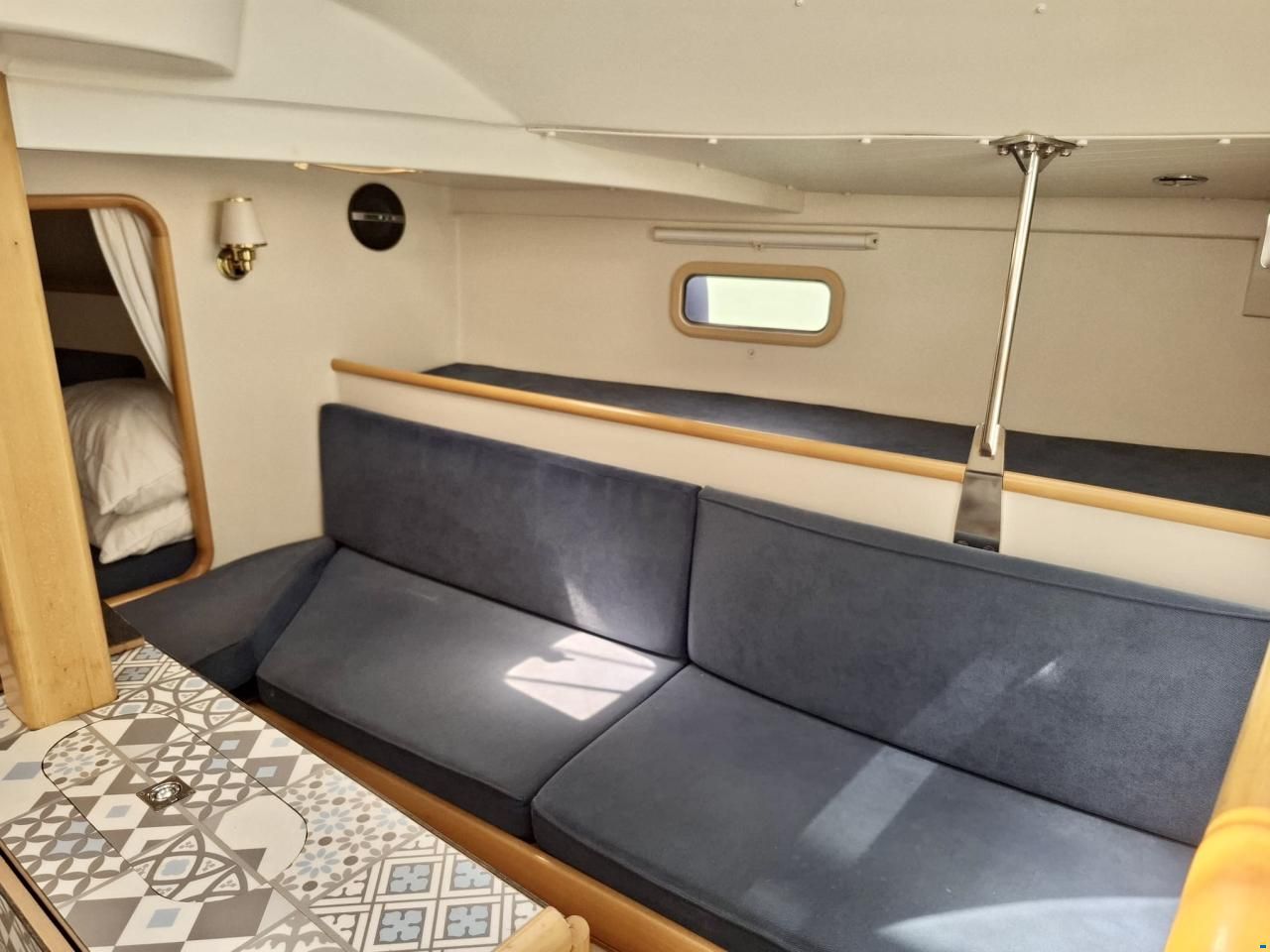 RM Yachts 1050