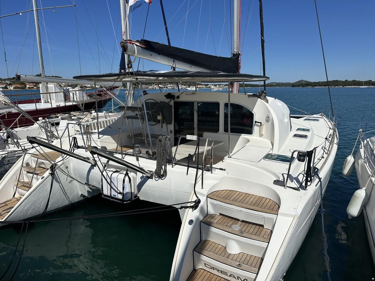Lagoon 410 S2