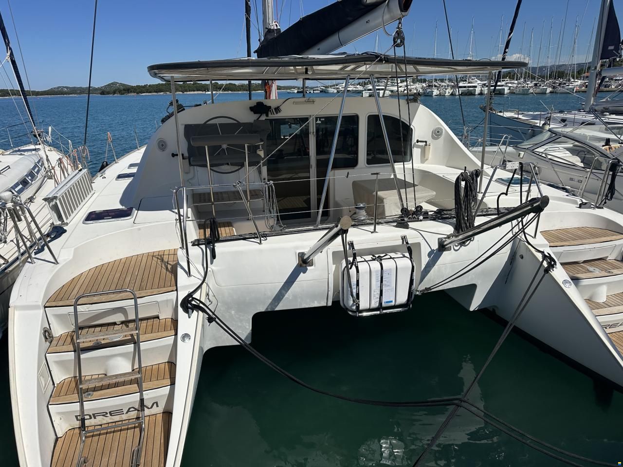 Lagoon 410 S2