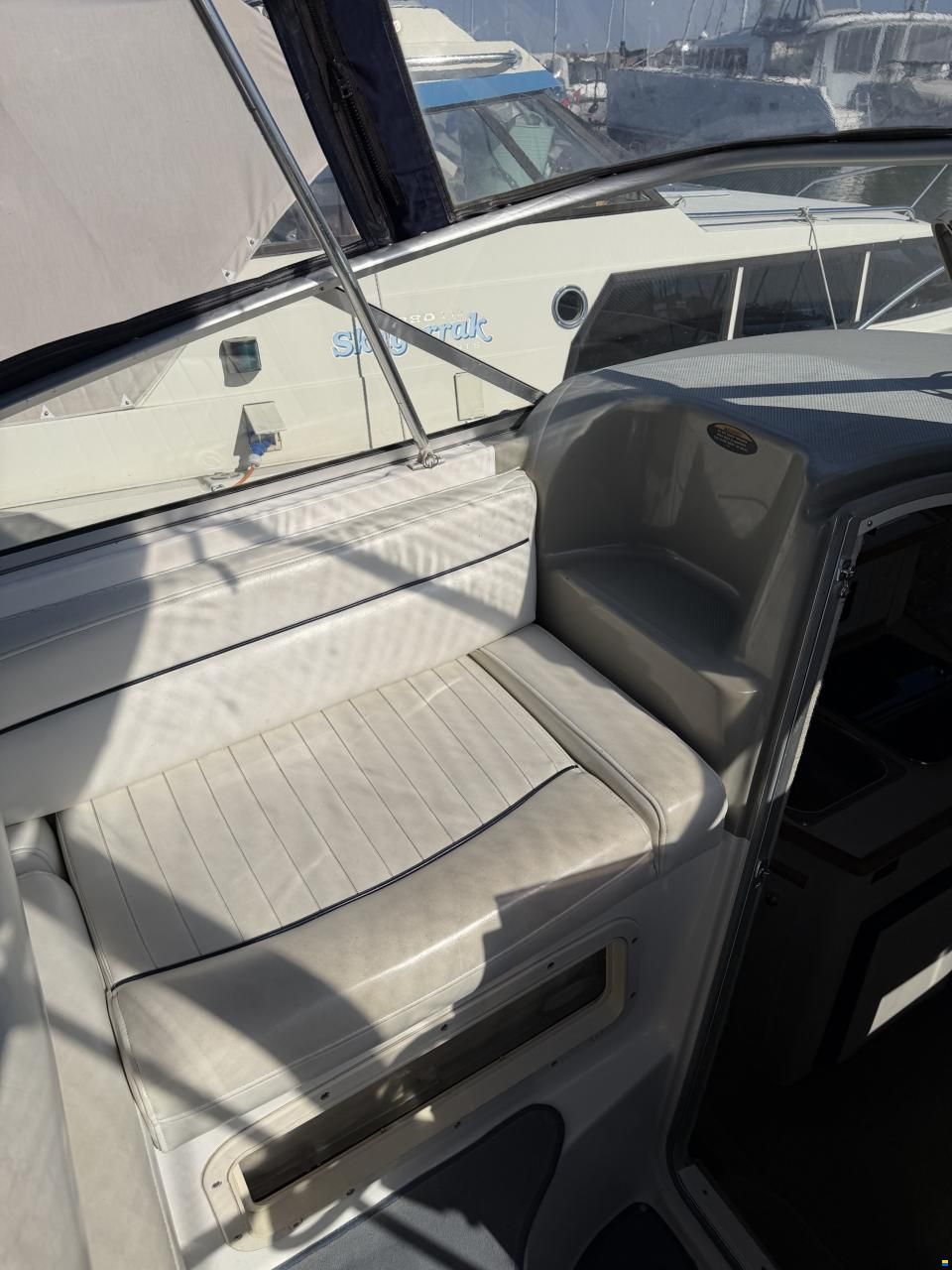 Bayliner 2355