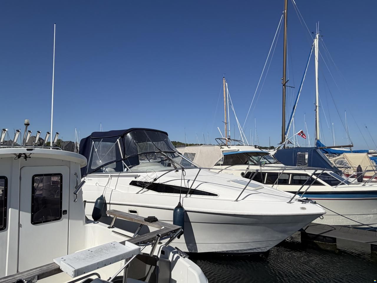 Bayliner 2355