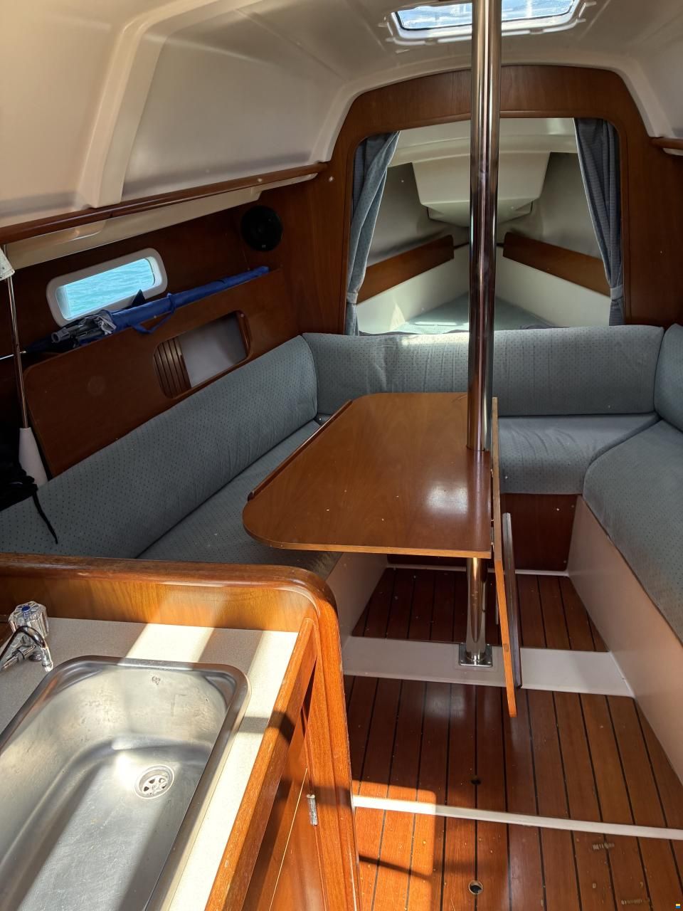Beneteau Oceanis 281