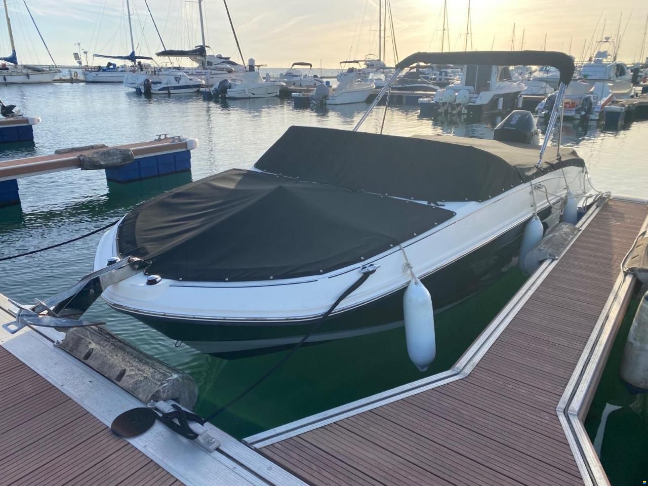 Bayliner VR6
