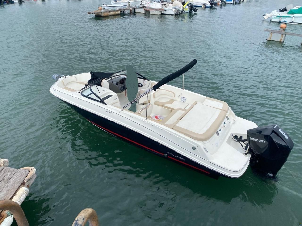 Bayliner VR6