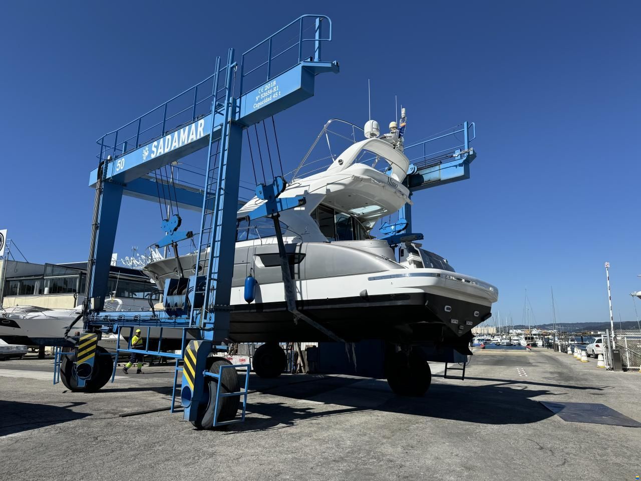 Beneteau Antares 12 IPS