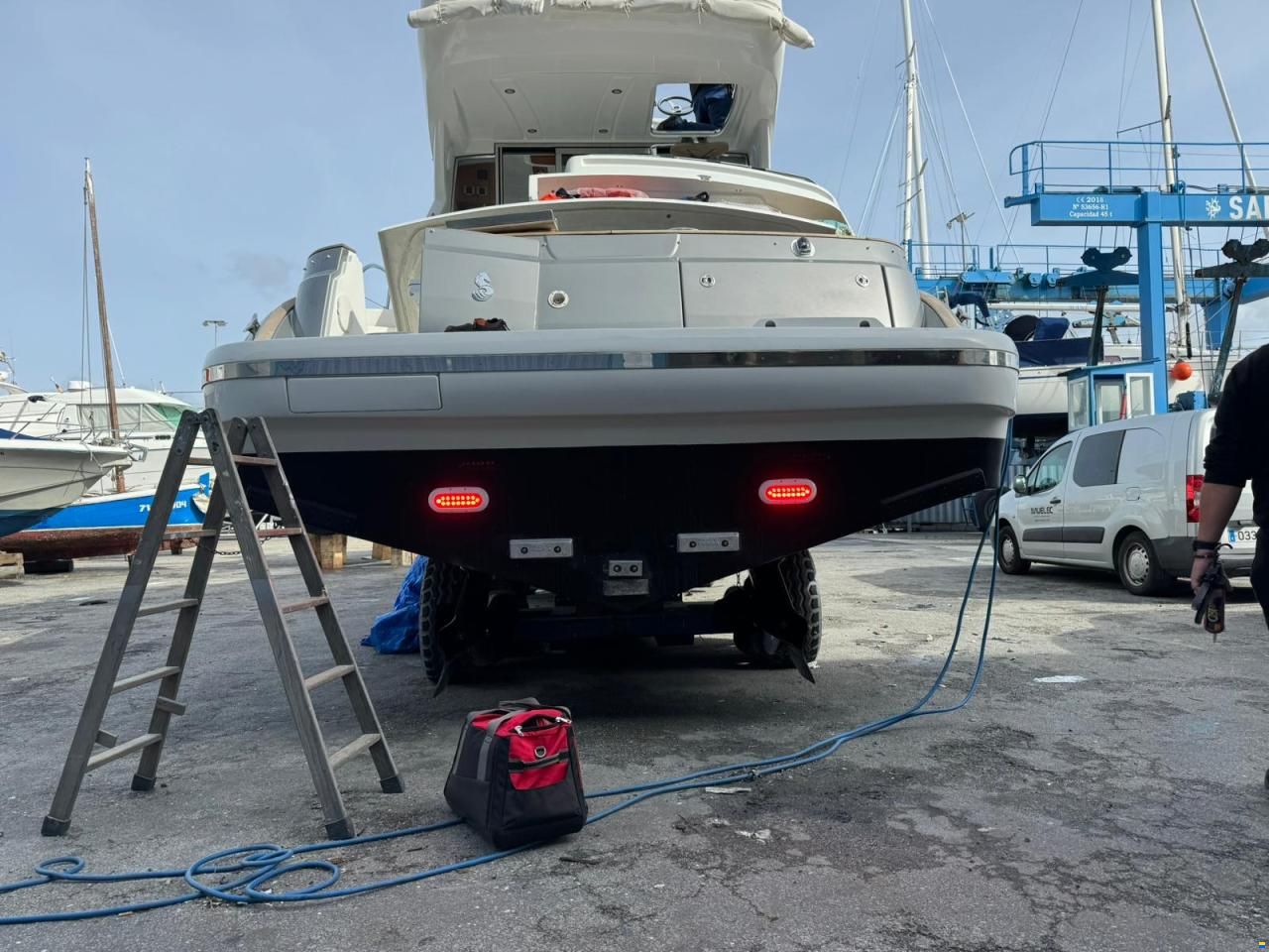 Beneteau Antares 12 IPS