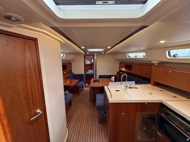 Hanse 385