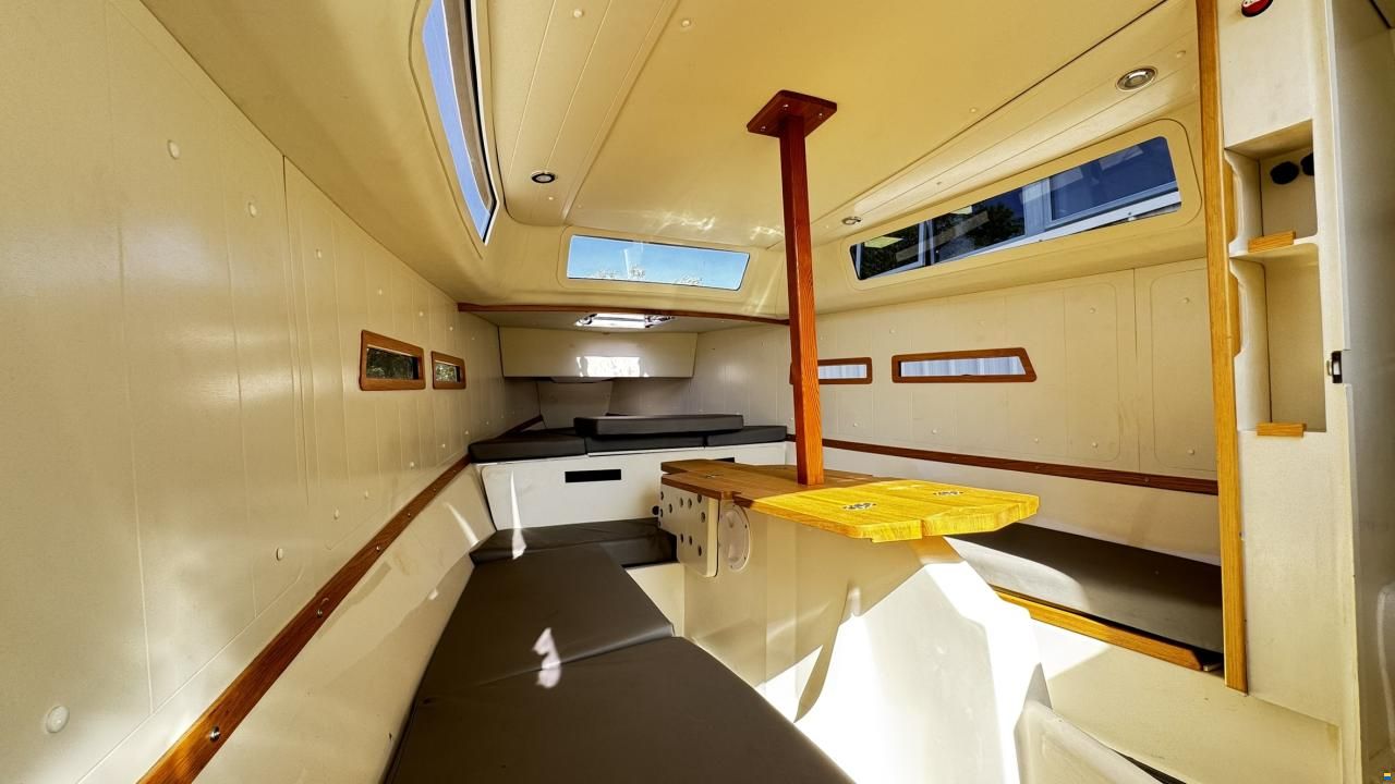 Swallow Yachts Coast 250