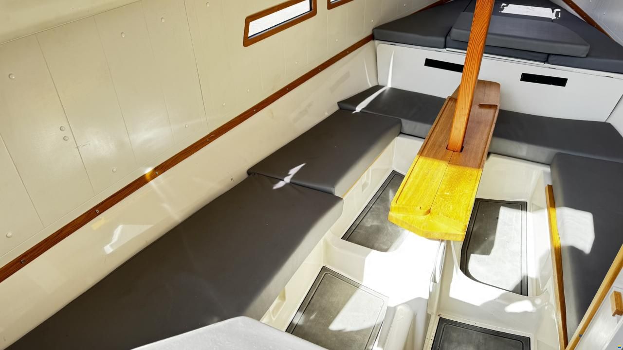 Swallow Yachts Coast 250
