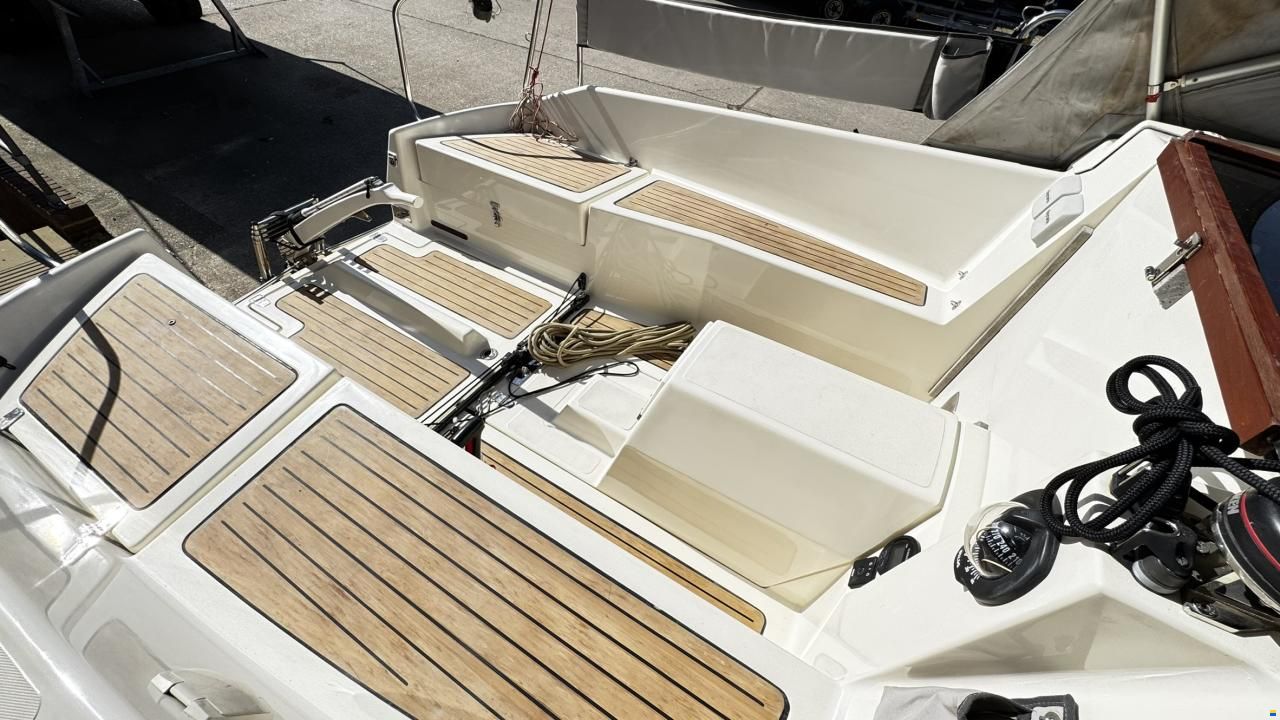 Swallow Yachts Coast 250