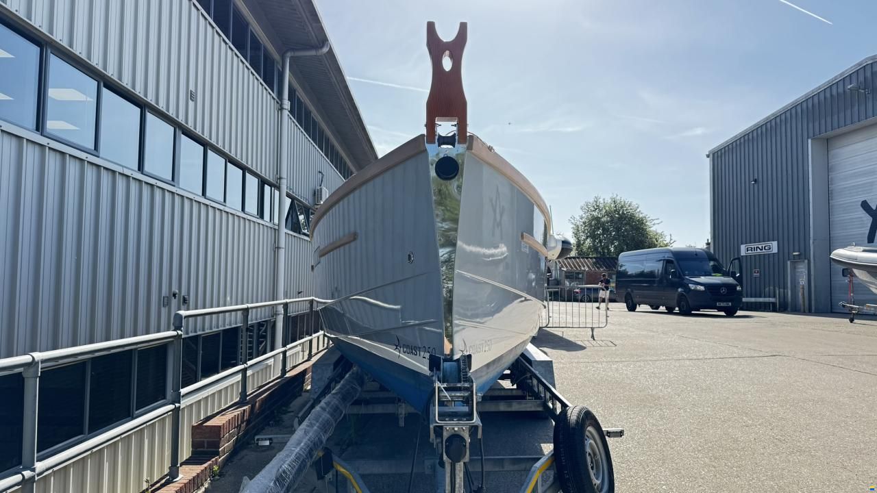 Swallow Yachts Coast 250